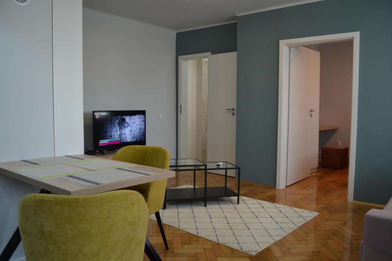 Cluj Central Square 2 Rooms Apartment エクステリア 写真